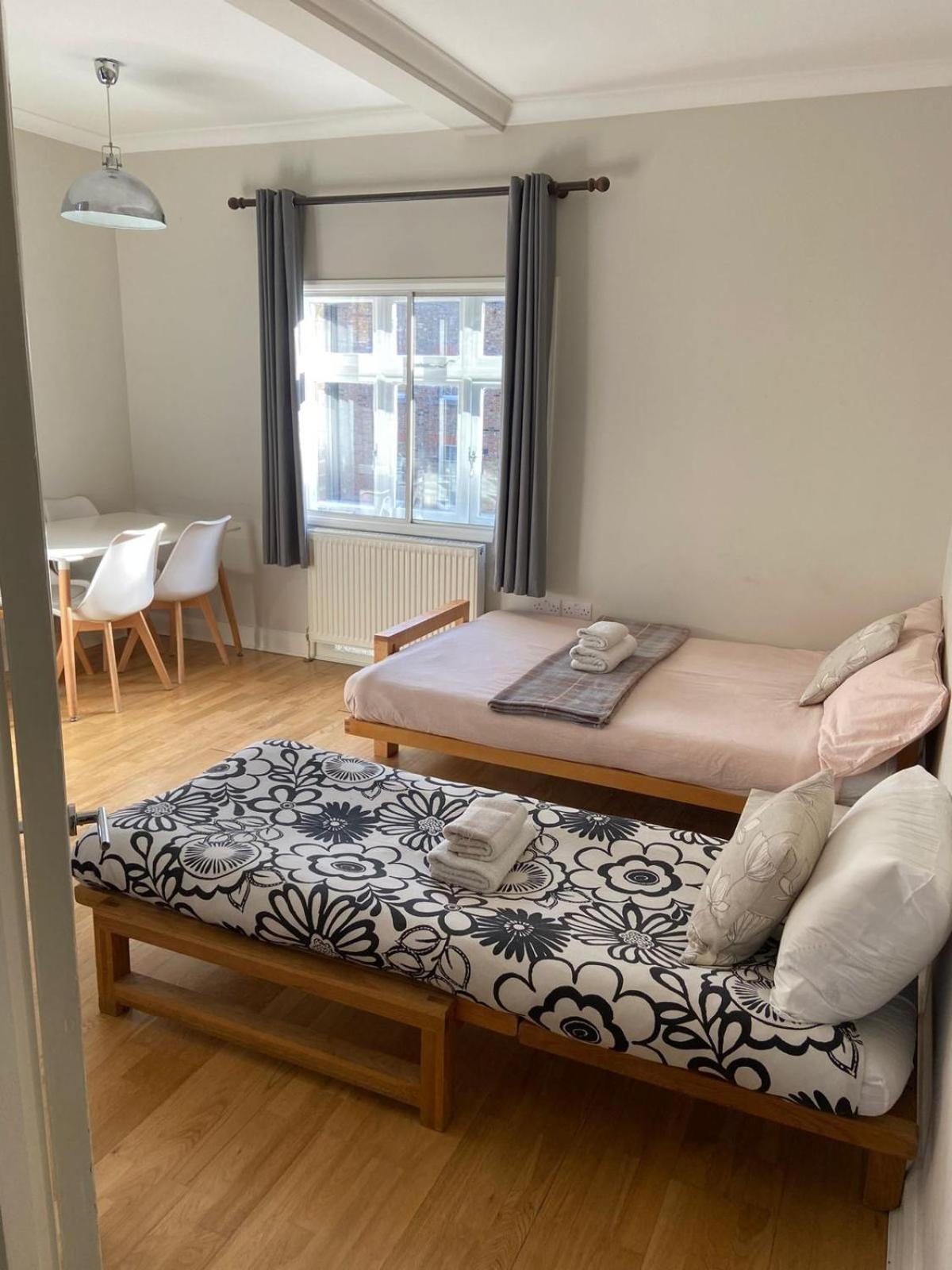 Period Apartment On South Bank Londra Dış mekan fotoğraf