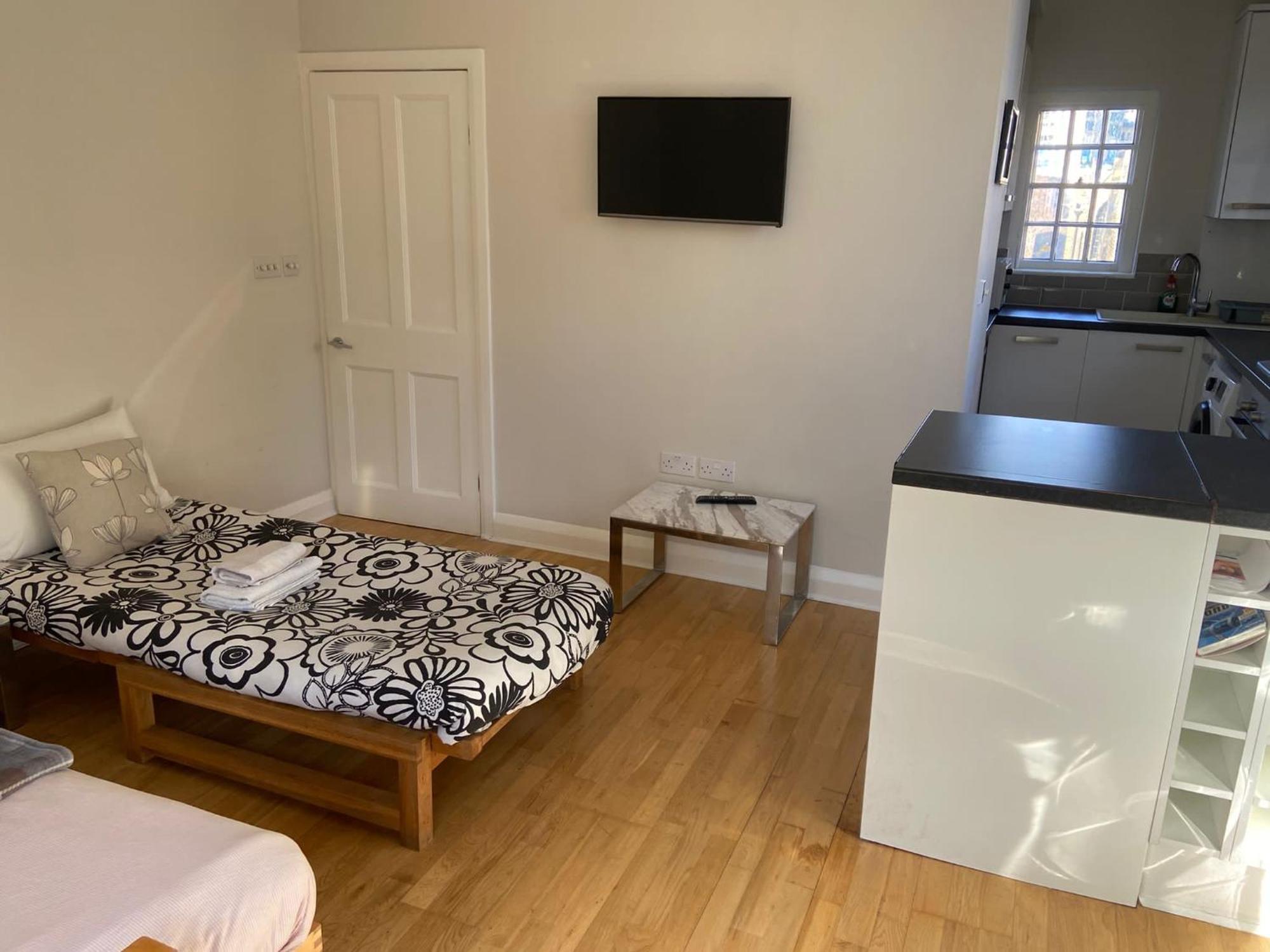 Period Apartment On South Bank Londra Dış mekan fotoğraf
